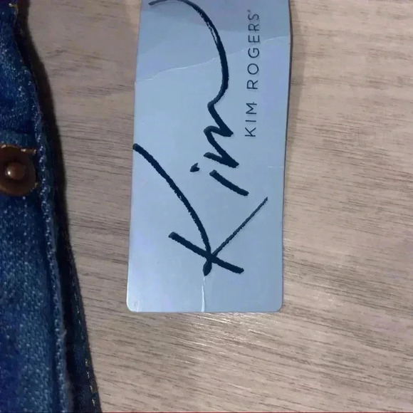 NWT-KIM ROGERS EASY FIT JEANS - Picture 3 of 4